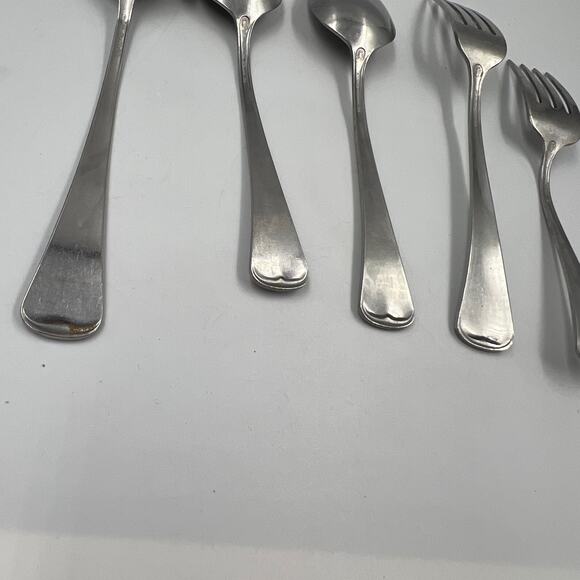 VTG 1881 Rogers Oneida Stainless American Artistry Pattern Set 3 Spoons 2 Forks - Picture 10 of 12
